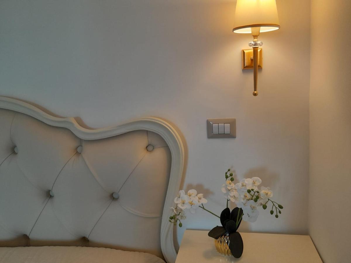 La Vigna Del Vento Bed & Breakfast Casola di Napoli Exterior foto