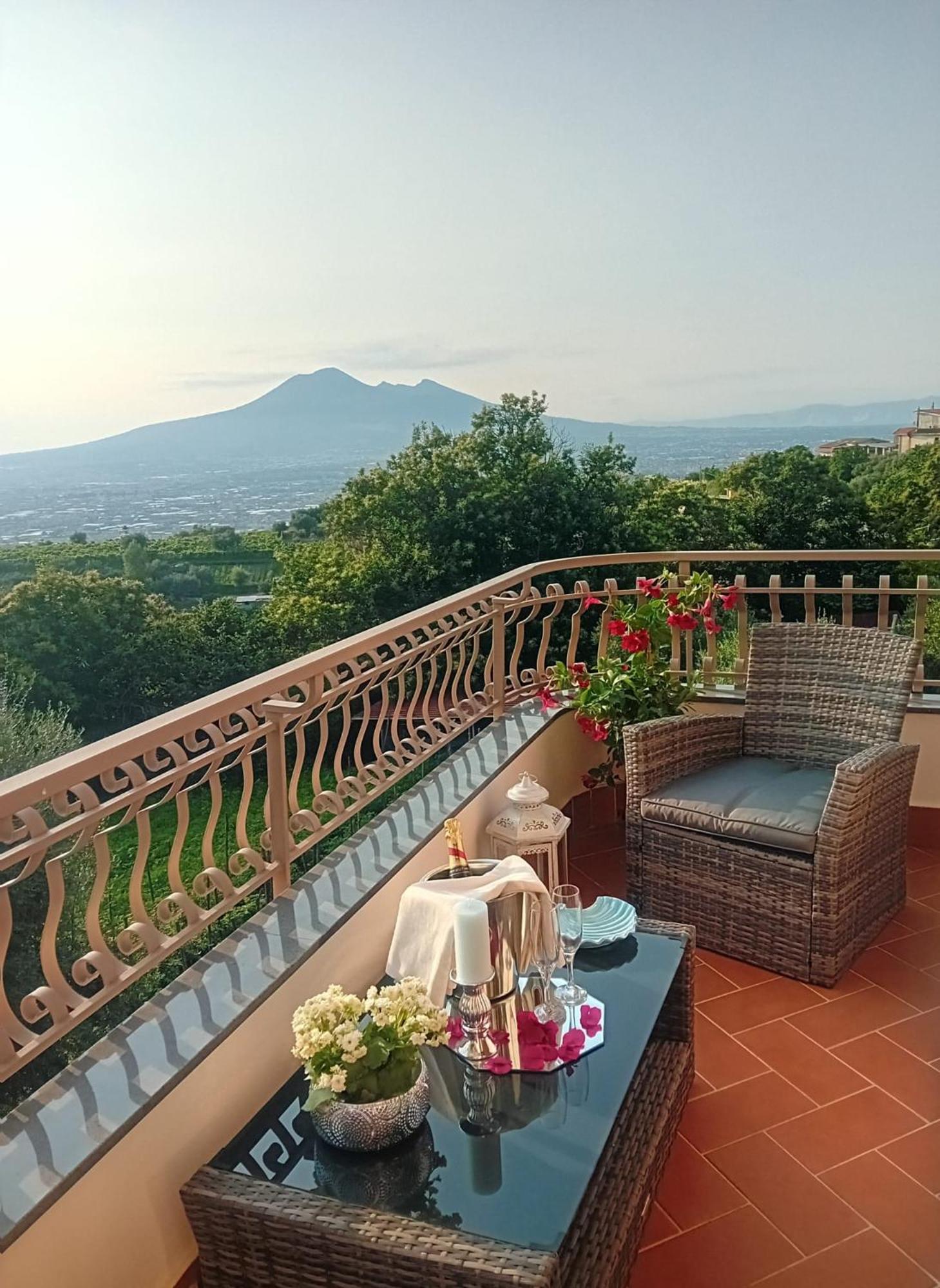 La Vigna Del Vento Bed & Breakfast Casola di Napoli Exterior foto