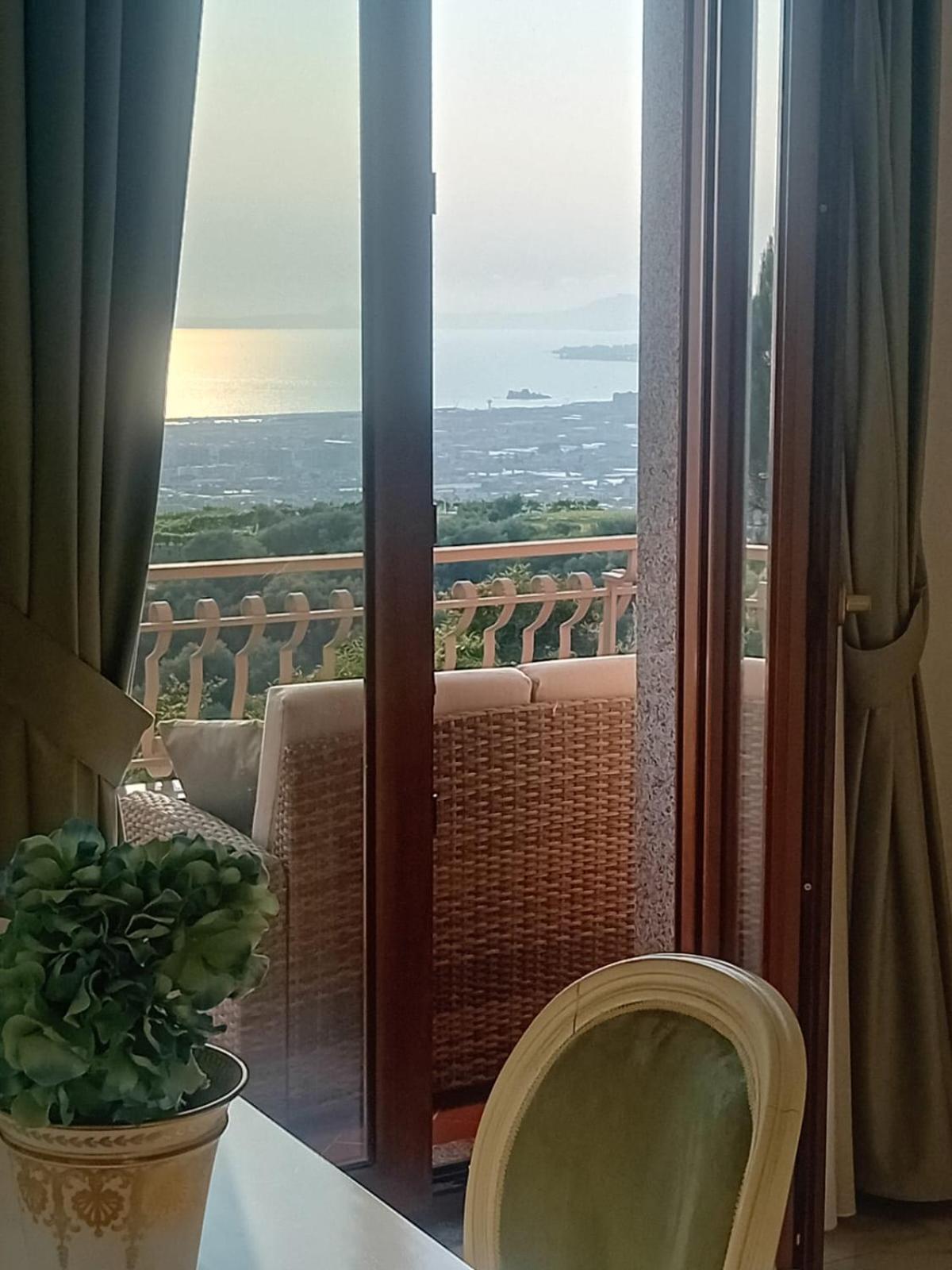 La Vigna Del Vento Bed & Breakfast Casola di Napoli Exterior foto