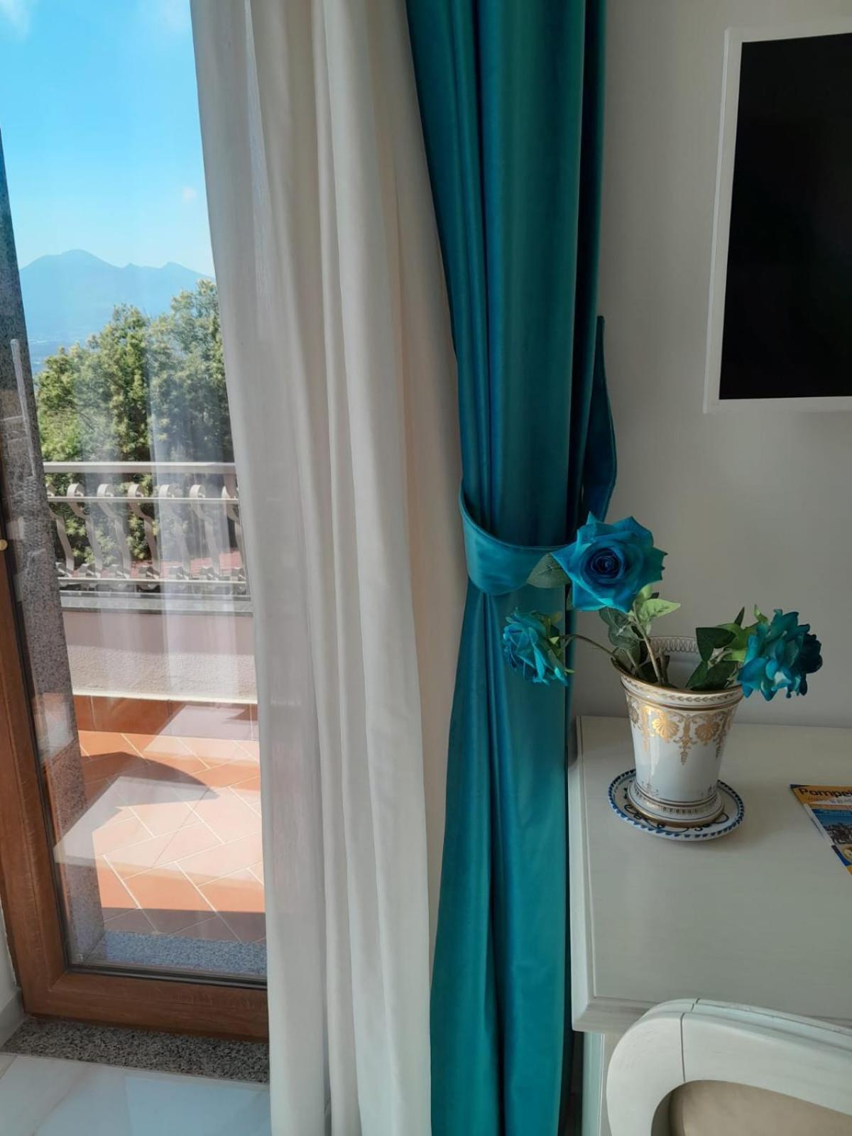 La Vigna Del Vento Bed & Breakfast Casola di Napoli Exterior foto